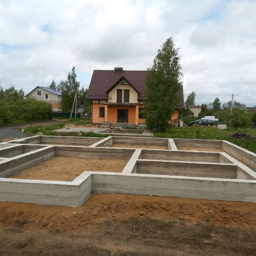 Ленточный фундамент