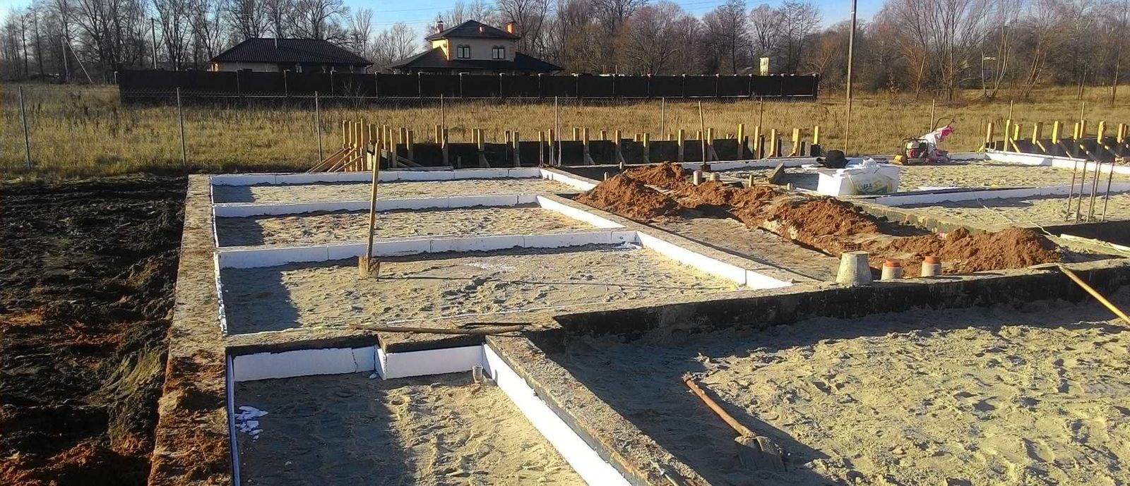 ленточный фундамент